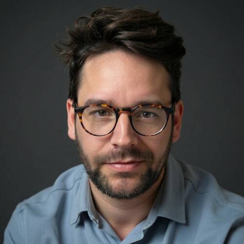 Portraitaufnahme von Felix Negwer, Geschäftsführer CrossMediaRedaktion